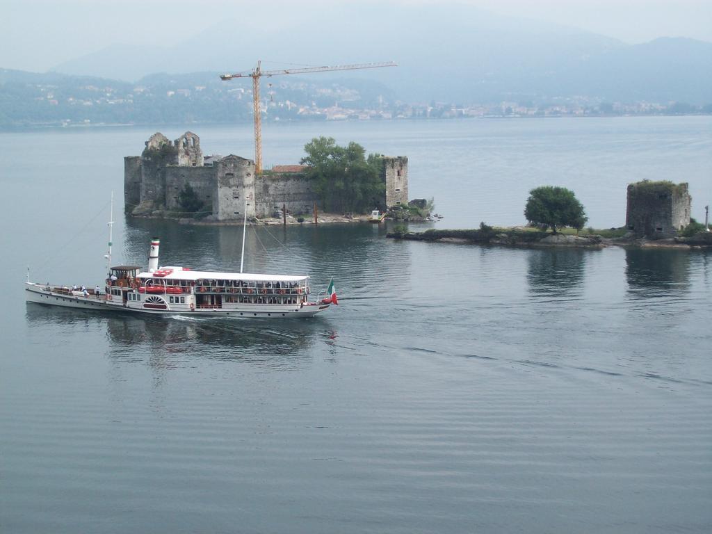 Casa Ai Castelli Διαμέρισμα Cannobio Εξωτερικό φωτογραφία